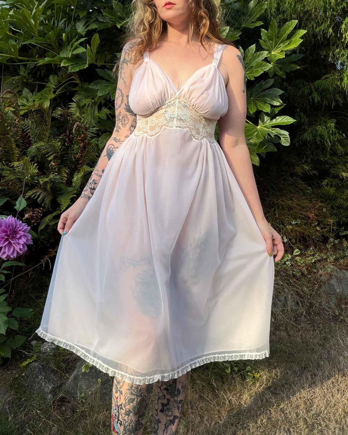 60s Lady Leonora Pink Lace Peignoir Set [S/M]