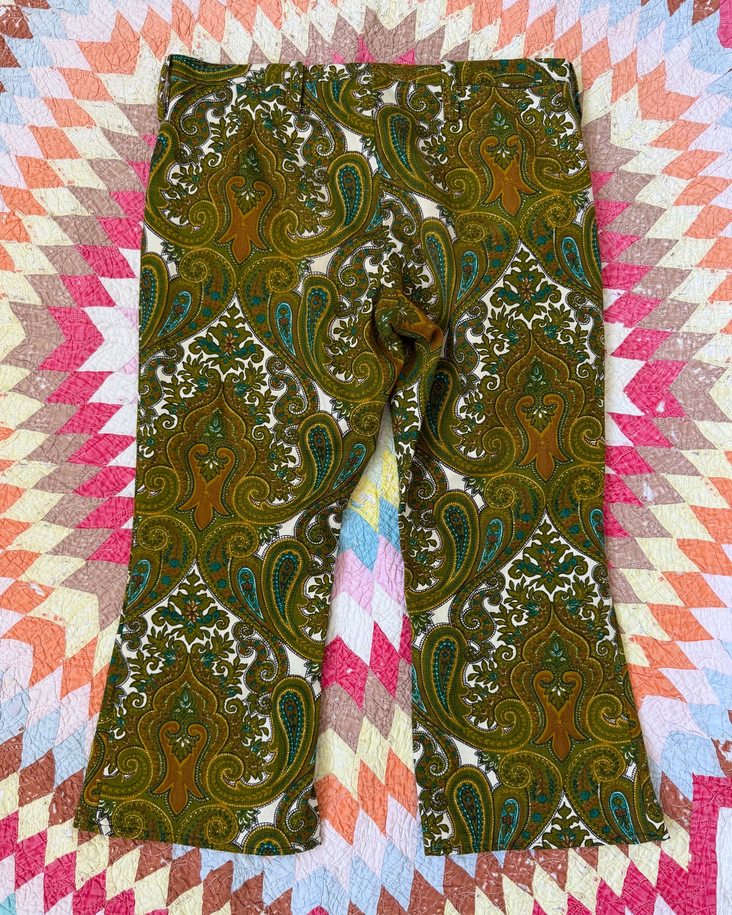 60s Paisley Kick Flare Capris [S/M]