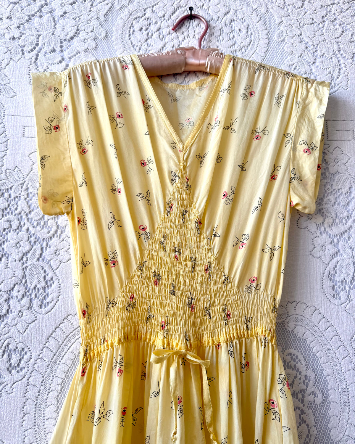 40s Yellow Rosebud Smocked Midi Dress [S-L]