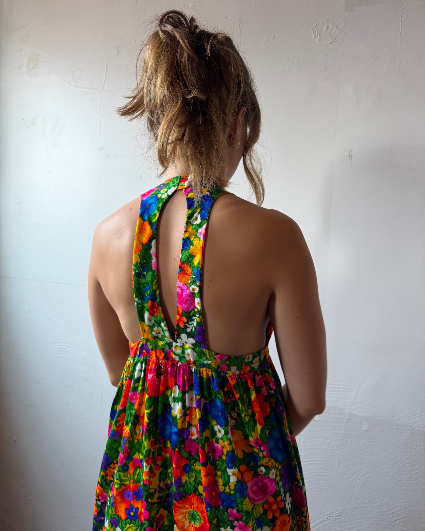70s Dayglo Barkcloth Backless Maxi Dress [XS/S]