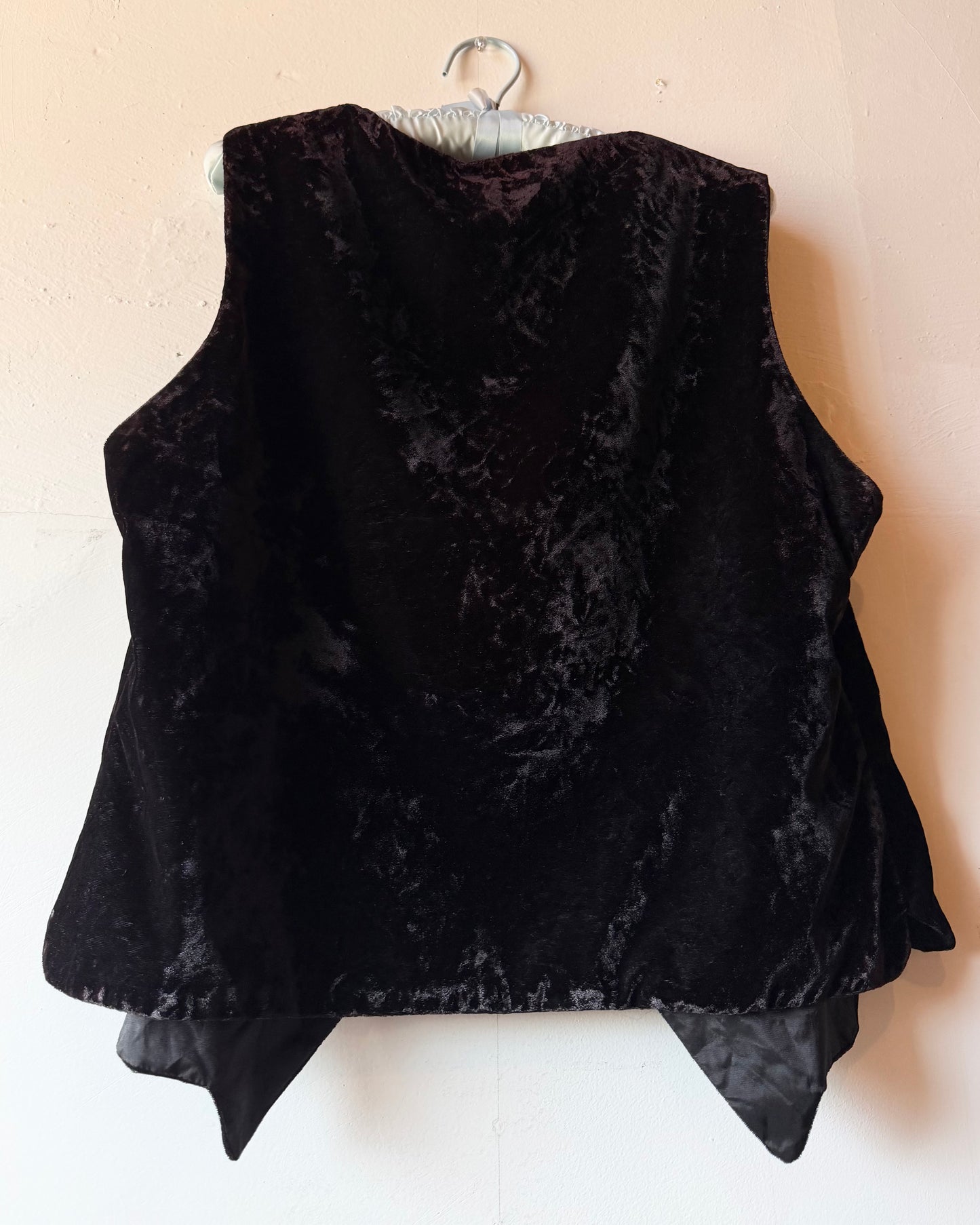 90s does 70s Renaissance Revival Velvet Buckle Vest [L/XL]