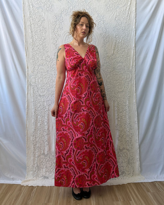 70s Pink Paisley Maxi Dress [L]