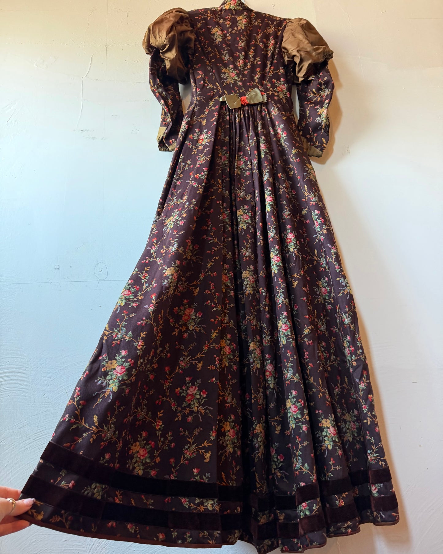 Victorian Silk Gigot Sleeve Floral Wool Dress [S]