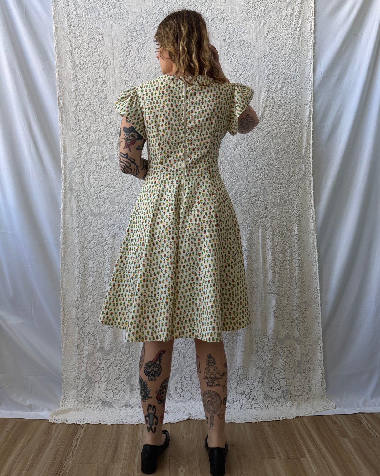 70s Flutter Sleeve Flower Print Dress [M]