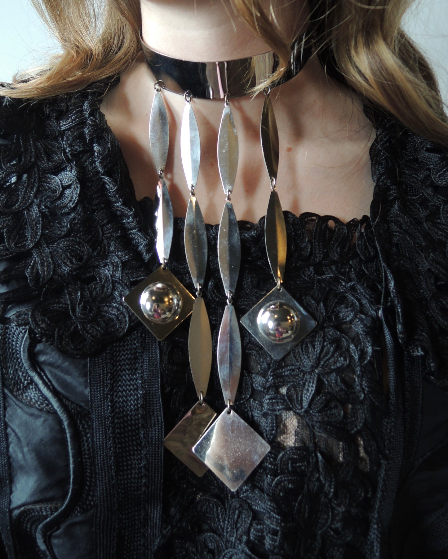 60s Space Age Drop Choker