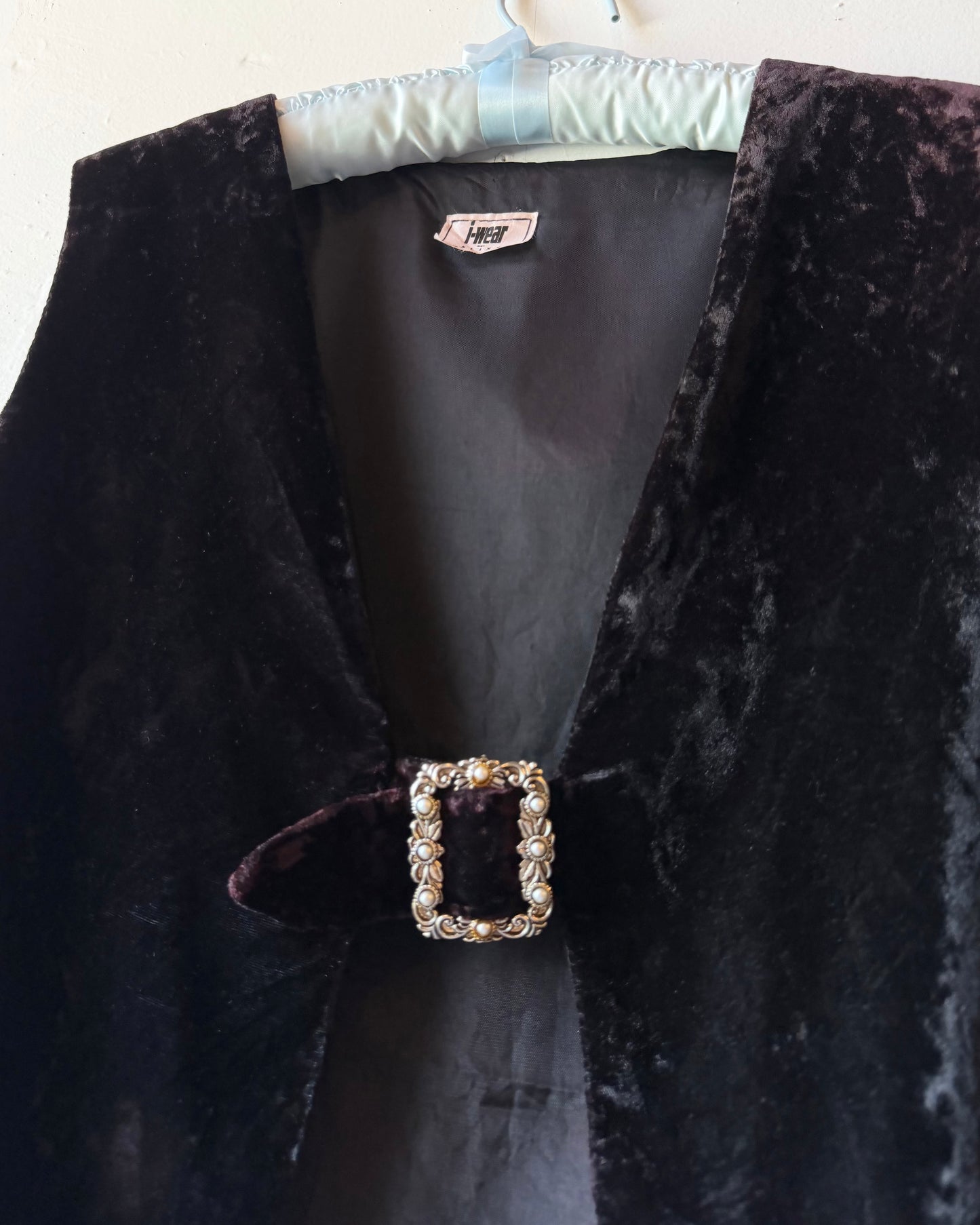 90s does 70s Renaissance Revival Velvet Buckle Vest [L/XL]