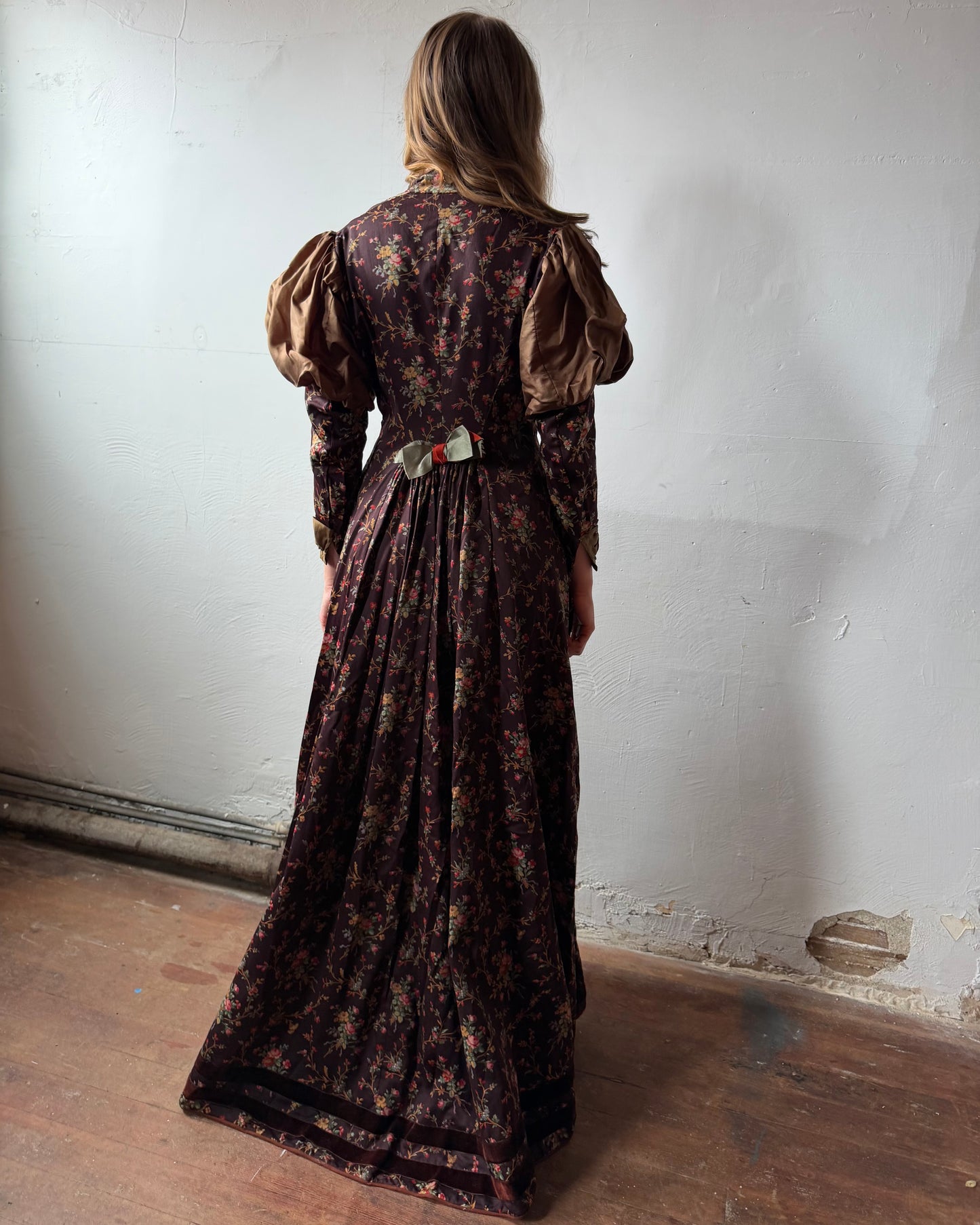 Victorian Silk Gigot Sleeve Floral Wool Dress [S]